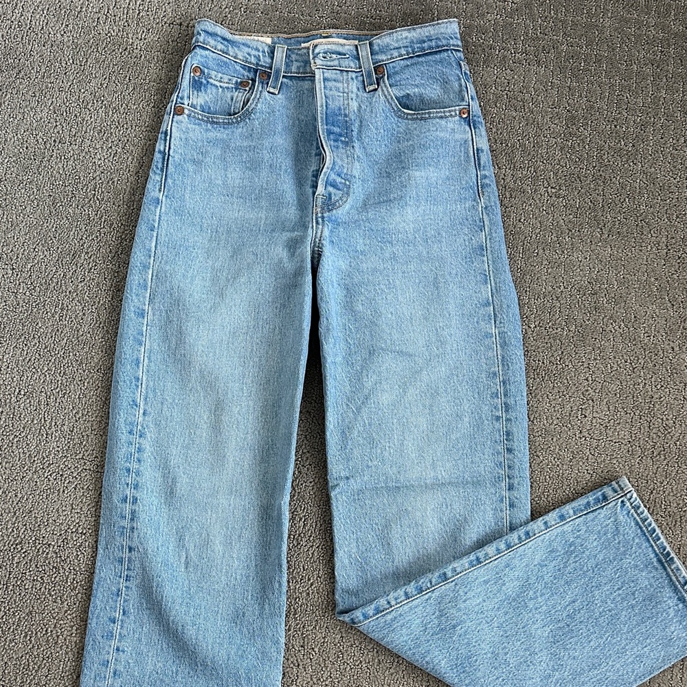 Levi Ribcage Straight Jeans